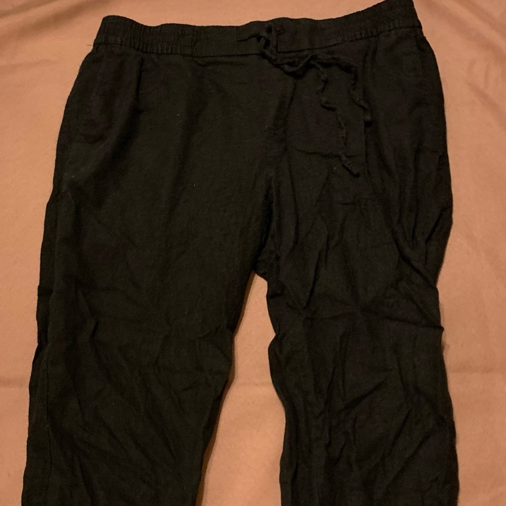 Old Navy Black Linen Cropped Pants